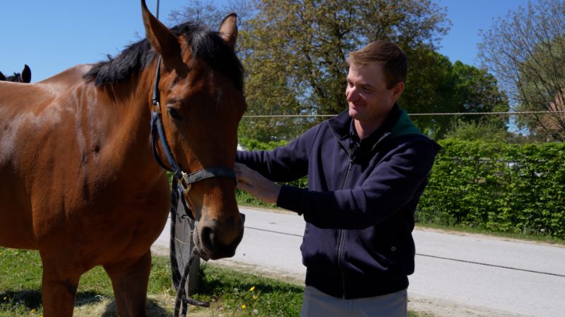 Im Nationalen Reitinstitut Avenches (IENA) mit Ilario des Tours.